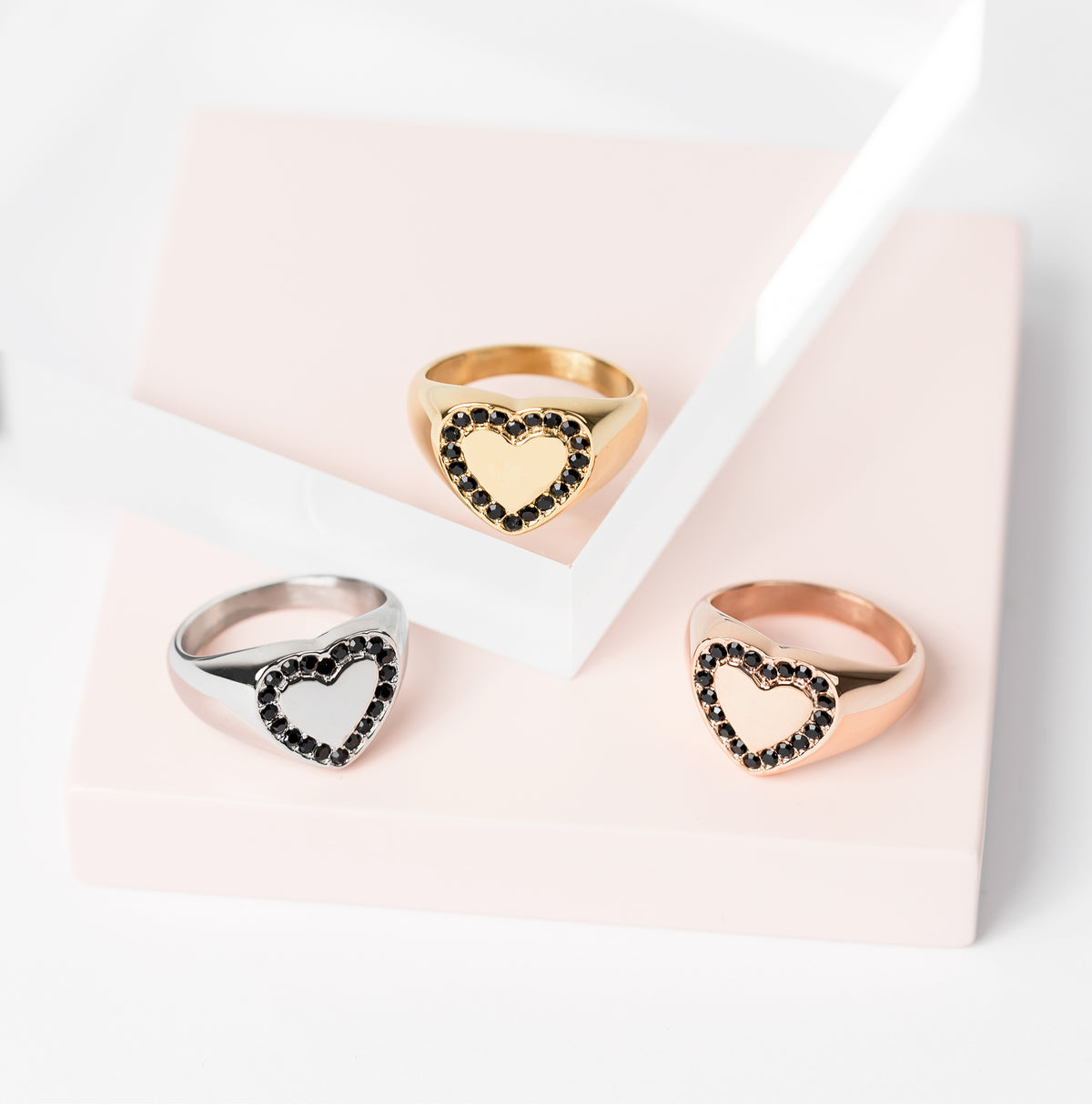 Noir heart - No discoloration
