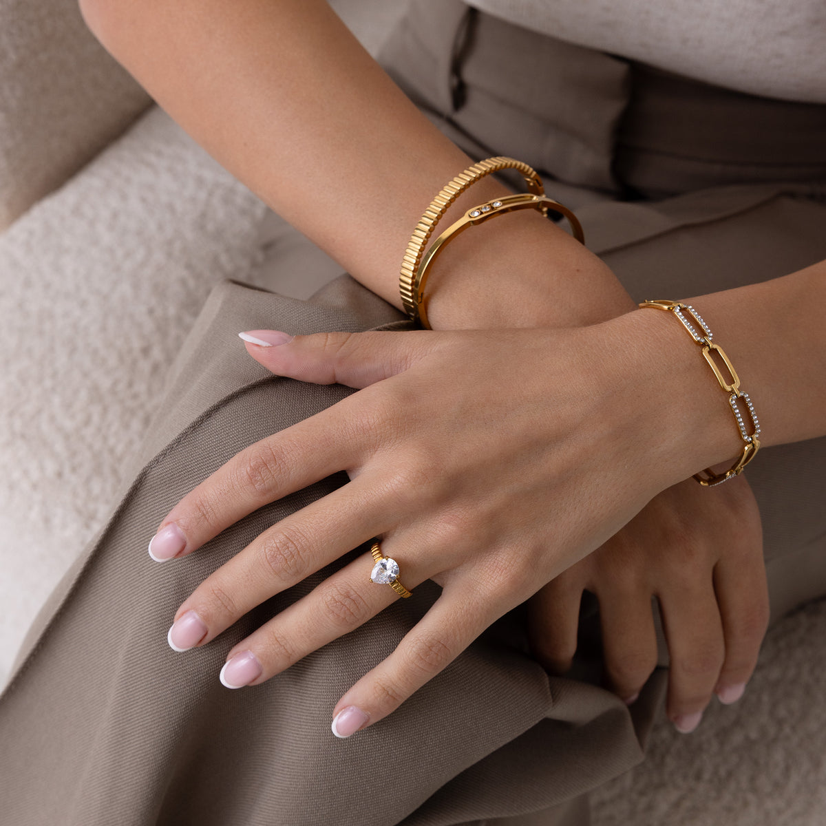 Signet ring gold